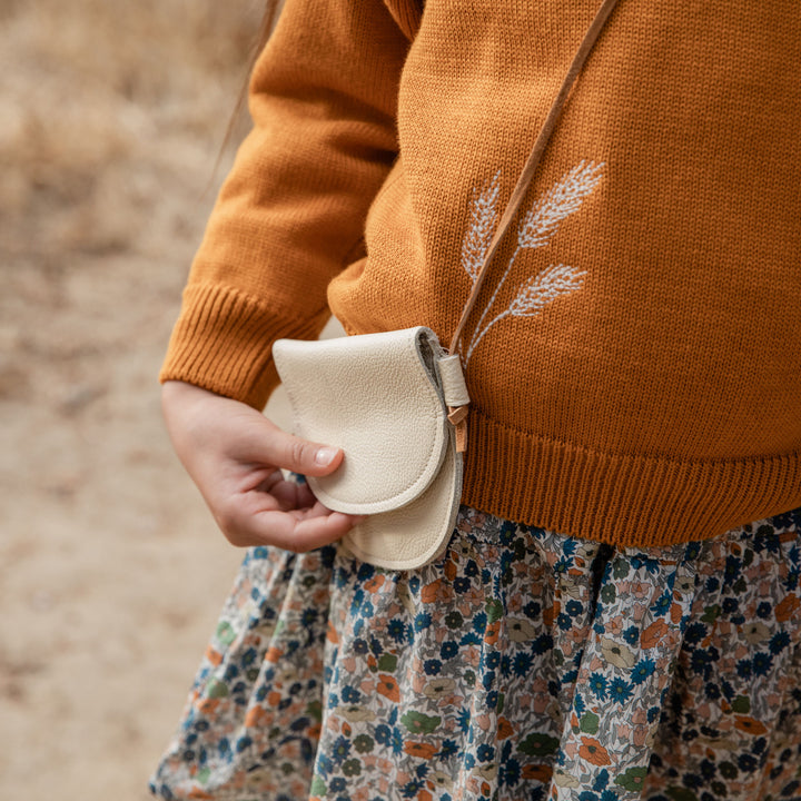 Little Girls' Scalloped Leather Purse in Cream