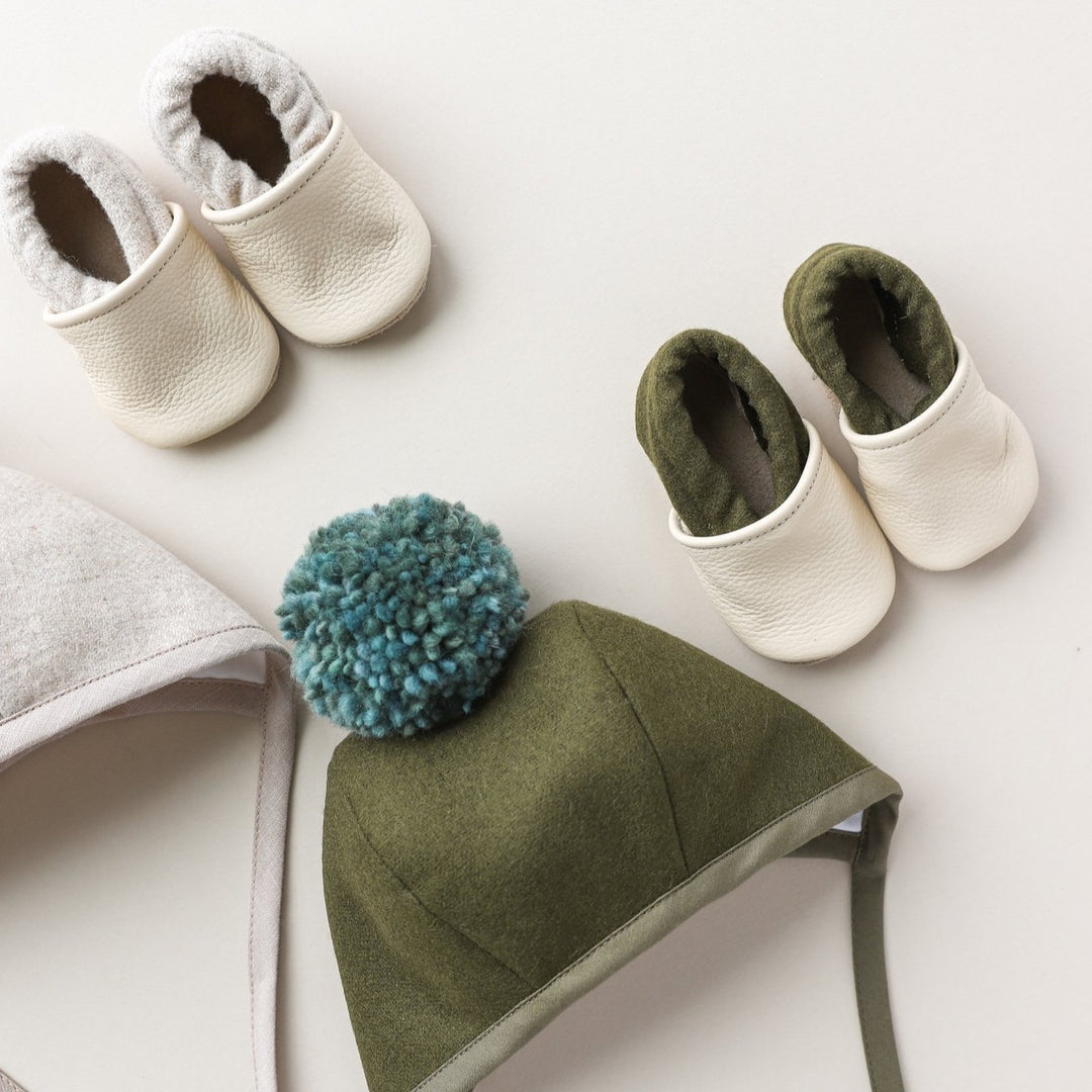 Olive Briar Bonnet and Sun and Lace shoes