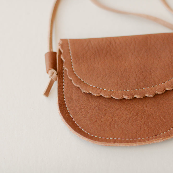 Scalloped Leather Toddler Purse in Walnut