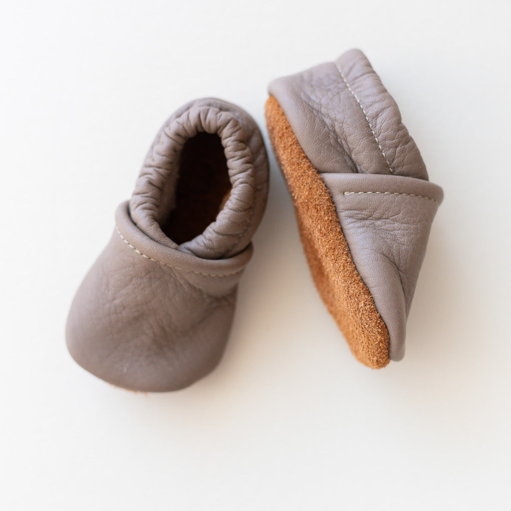 Full vegetable-tanned baby and toddler shoes