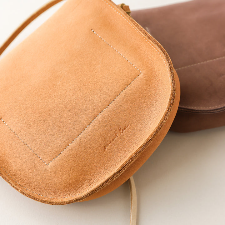 Crossbody Bag in Apricot