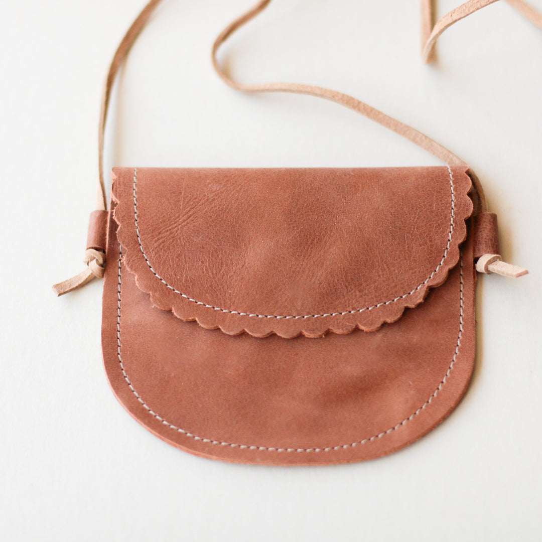 Toddler Scalloped Leather Purse in Rust