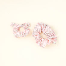 Toddler scrunchie in Light Pink Floral