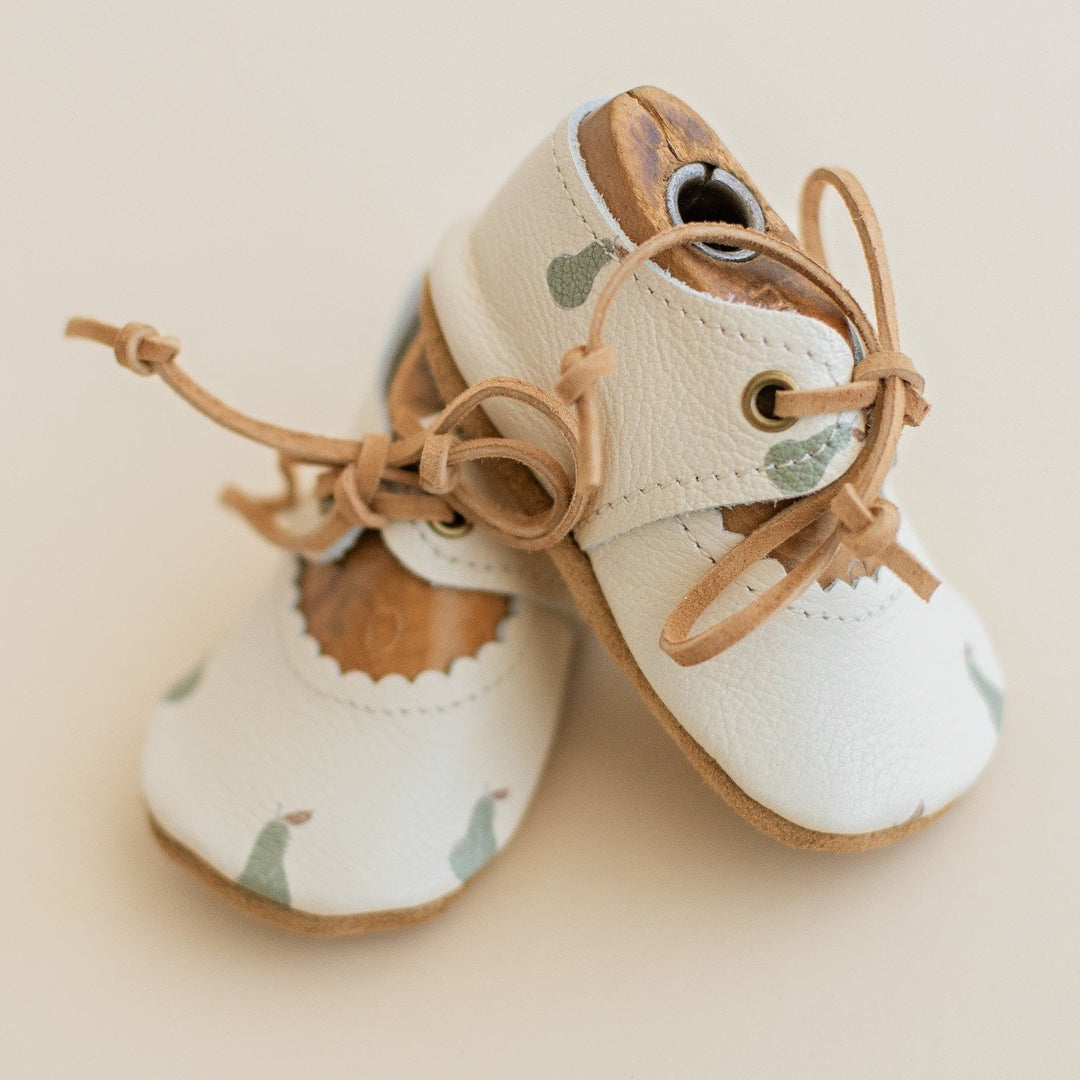 Bella Janes in Pear