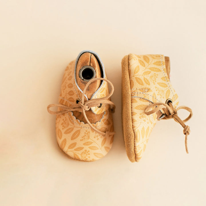 Bella Janes in Elderberry Ochre