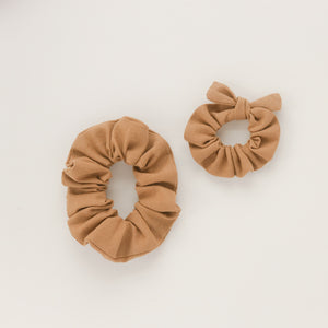 Adult Scrunchie in Cinnamon Linen