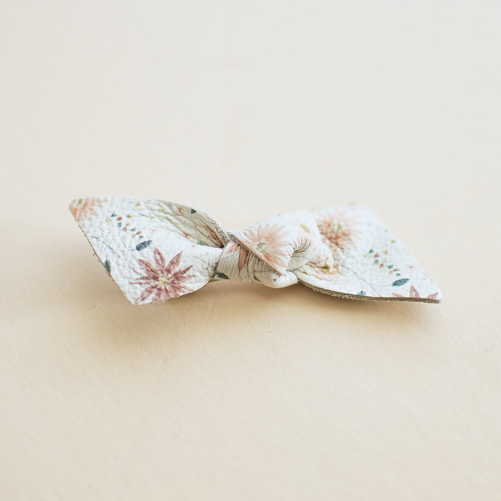 Knotted bow barrette in Bloom
